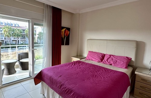 Kemer Mahallesi Apartment | Wonderful 3 bed duplex in sought after prime community