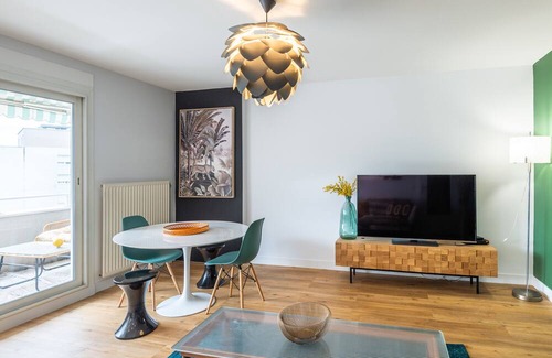 Annecy Apartment | Beautiful & Quiet Flat