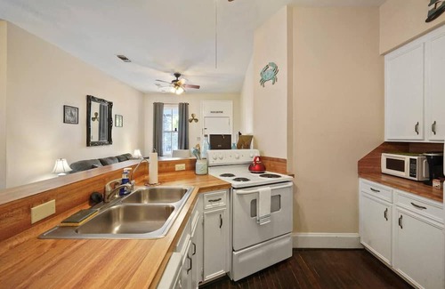 Galveston House | Creole House Unit 2