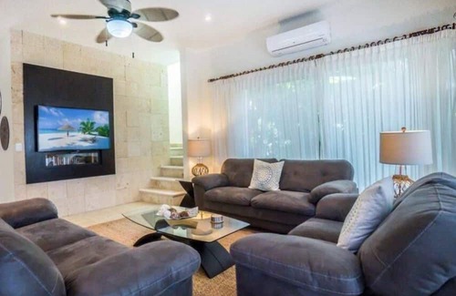 Playacar Fase I Villa | Private Villa located within 30 seconds walk to the beach with private pool