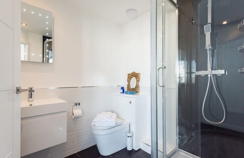 The Lanes Apartment | Brighton City Apartment sleeps 6 *Free parking*