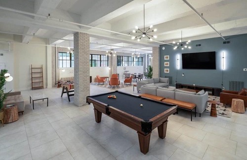 Center City East Apartment | Sosuite | 1BR Loft w W/D, Gym, Lounge