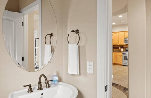 Talon Retreat Condo | This two-bedroom Condo is great for a longer business trip and family Visits.