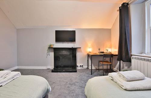 Cotham Apartment | April Disc/Long Stay/Contractors