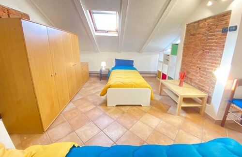 Trezzano Rosa House | The Discography, Elegant and Spacious for Groups