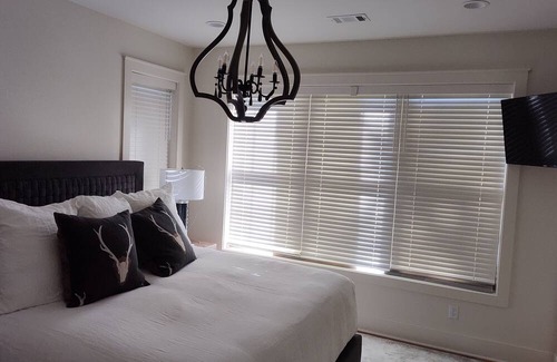 Eden Isle House | Eden Isle beautiful new home, 2 blocks to the marina.