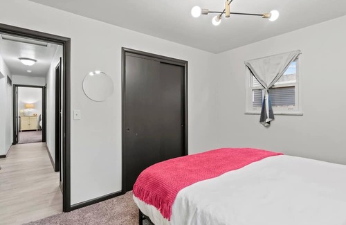 Saint Marys  Allen County House | Fun Modern House Near Downtown and Parks