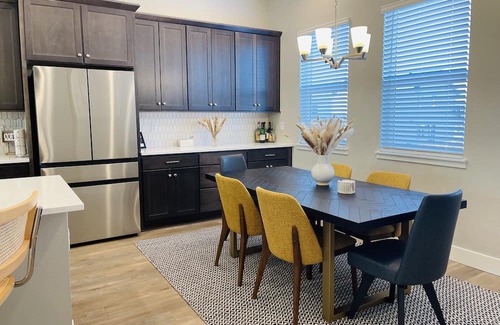 Northfield House | Brand New Luxury Rooftop In Stapleton/Centralpark
