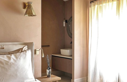 Maussane-les-Alpilles House | Experience the height of luxury in this air-conditioned vacation villa for up to 12 guests, nestled