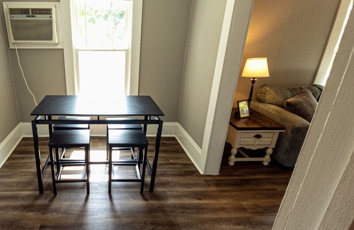 Smithville Other | The Yellow House