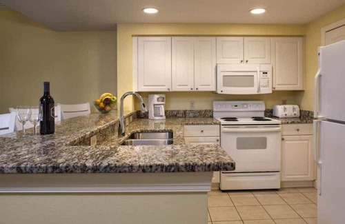 North Forest Beach Resort | 3 BR Resort Condo, close to beach and golf, ready for your springtime vacation