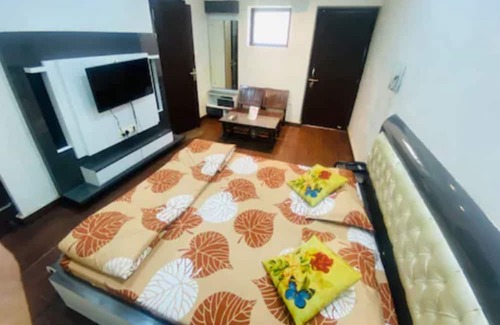 Ludhiana Hotel | Sunder Kakkar Hotel