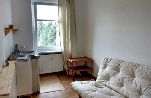 Gesundbrunnen Apartment | Cozy studio with a view of the countryside