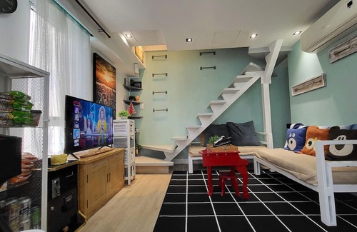 Bonifacio Global City Condo | Muggle Stay1.0 - 2BR in BGC 50mbps WIFI