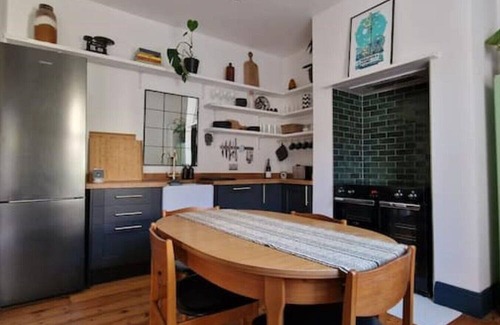 Whitley Bay Apartment | Lovely 3 bedroom Whitley Bay Townhouse.