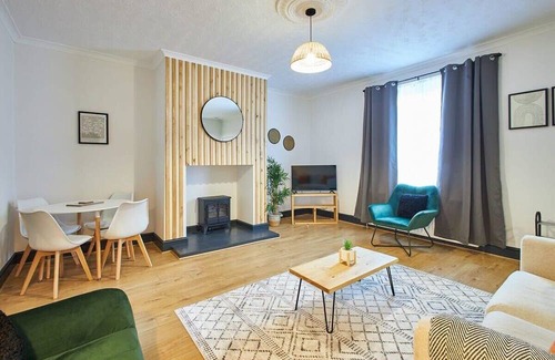 Woodhorn House | Host & Stay | North Shore Cottage