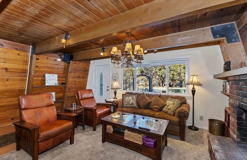 Big Bear City House | Gambrel Style, pet friendly, enclosed yard, streaming, fireplace, and more.