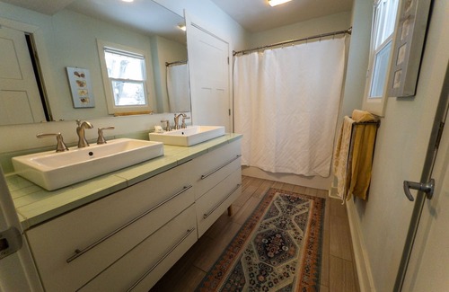 Macatawa House | Entire Quiet Home w/ firepit close to Lake Michigan Beaches
