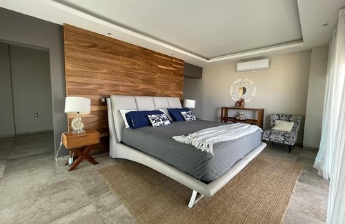 Puerto Arista Hotel | Luxury Palms