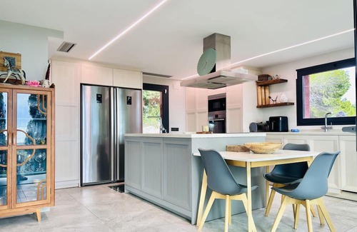 Tamarit House | Vacation home Alta Garrotxa in Tarragona - 8 persons, 4 bedrooms