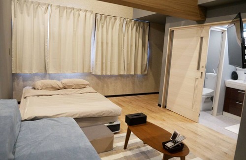 Amami House | HOODRoom 201 3 person plan / Amami Kagoshima
