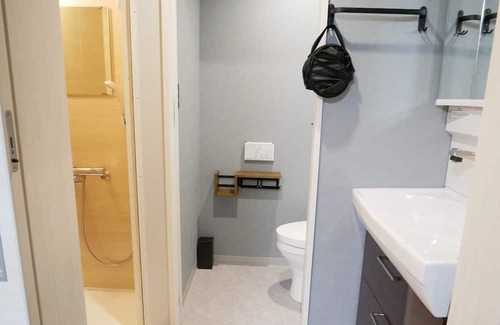 Amami House | HOODRoom 103 4 person plan / Amami Kagoshima