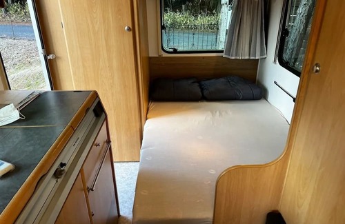 Higashihiroshima RV Rental | Completely private glamping with a woodfired bath / Higashihiroshima City Hiroshima