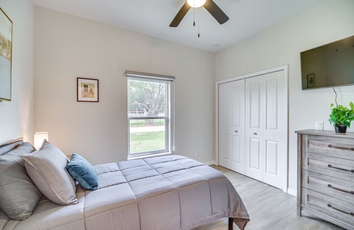 Okeechobee House | Modern Okeechobee Townhome w/ Backyard!