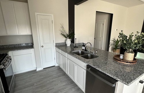 Elgin House | Home away from home! near Fort Jackson military base and downtown USC!