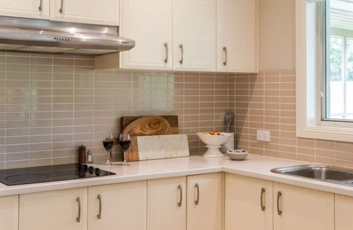 Bellbird House | Woodland Retreat in Hunter Valley - dog friendly