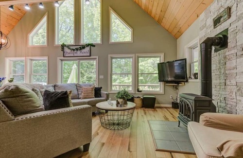 Conway Ski Chalet | Cranmore Adventure, Pet-Friendly |Game Area