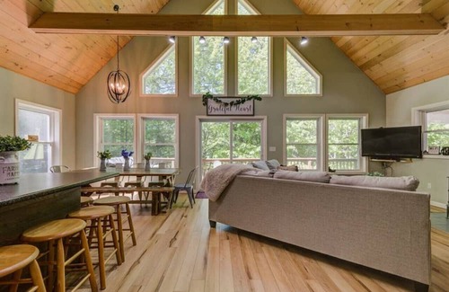 Conway Ski Chalet | Cranmore Adventure, Pet-Friendly |Game Area