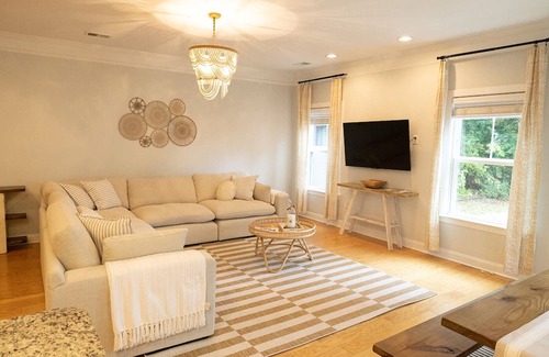 North Charleston House | The Palmetto @ Park Circle - 10 Minutes From Downtown, The Palmetto @ Park Circle
