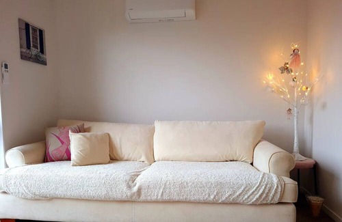 Flat Bush House | Brand new entire use town house