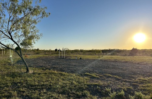Lockhart RV Rental | Campsite 20 min to Austin/Kyle/SanMarcos/COTA!