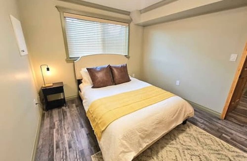 Fleetwood House | Central City Retreat