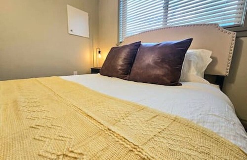 Fleetwood House | Central City Retreat