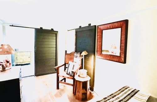 Sturgeon Bay House | Vacation in a renewed cheese factory in the center of everything in Door County