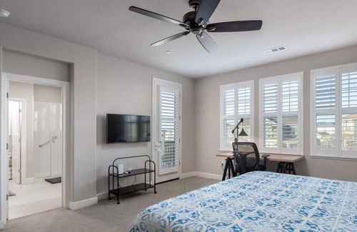 Marina House | Blue Dune - Marina Townhome - New Near the Beach