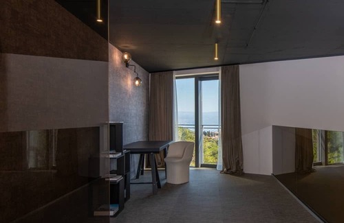 Mosenice Villa | Luxury Villa Vista Hills with a heated pool near Opatija