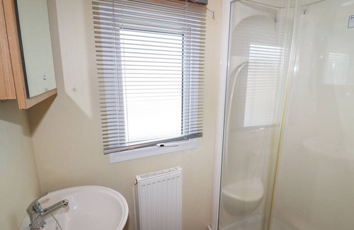 Llandrillo Cottage | BERWYN VIEW HOLIDAY HOME, family friendly, with a garden in Bala
