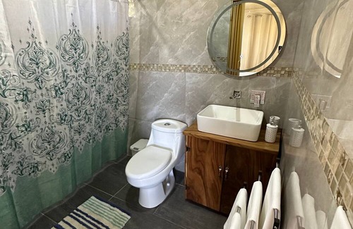 Villarreal Apartment | A comfortable place to stay, just a few minutes from Playa Tamarindo.