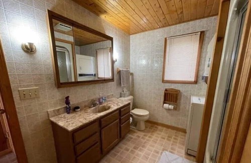 Pickerel House | Birch Point Lake House