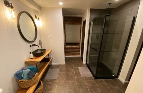 Mandeville Ski Chalet | Chalet le Triangle-Teleworkers welcome! Holidays sele