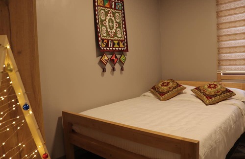 Bishkek Bed & Breakfast | Salamat Eco Hotel