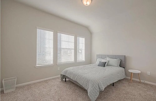 Richmond House | Modern Serenity: Spacious 4BD 3BA Home in Richmond, TX