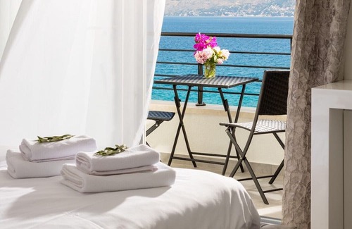 Povlja Villa | Superb Villa Symphony, heated pool - Beachfront