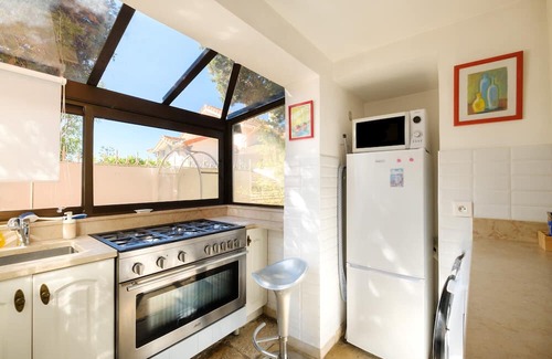 Saint Antoine House | Cottage 'Le Petit Mas Niçois' with Sea View, Private Pool and Wi-Fi