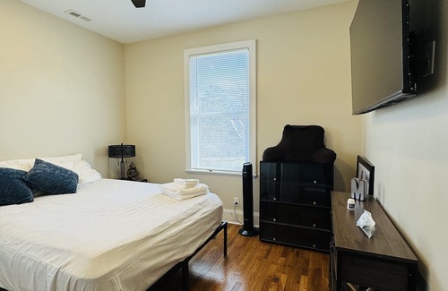 Roselawn Finance House | Big house newly remodel from top to bottom