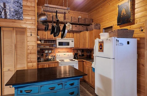 Fairbanks Cabin | Springwater Retreat S